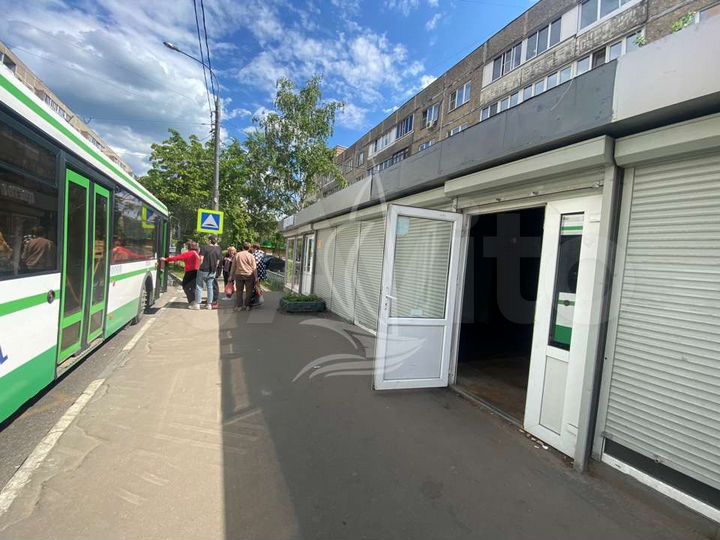 Торговая площадь, 32 кв.м