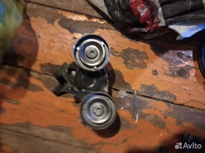 Натяжитель ремня ford transit