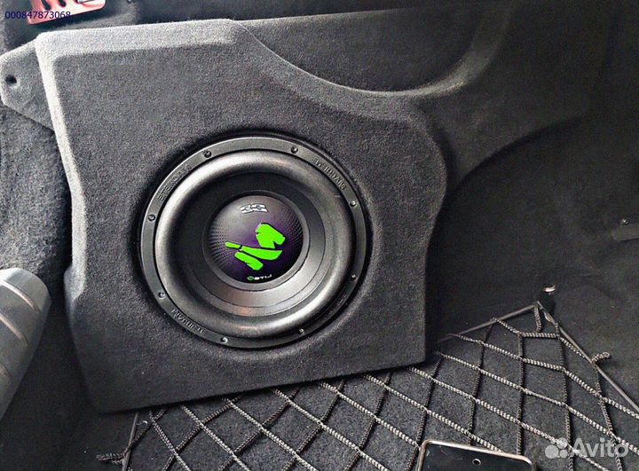 Vesta седан с новым стелс-коробом