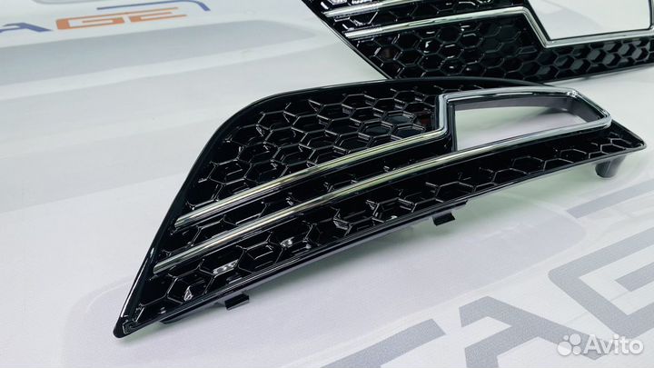 Решетки под птф Audi A4 RS4 B8,5 рест хром