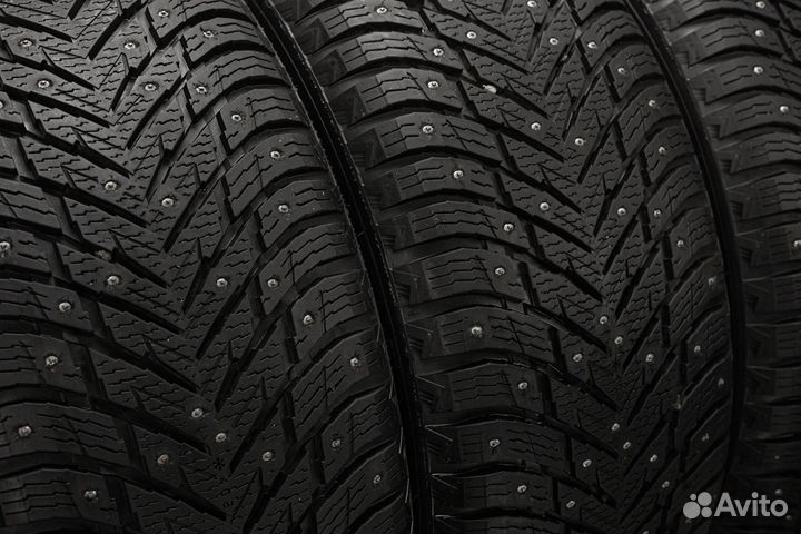 Nokian Tyres Hakkapeliitta 10p SUV 275/50 R20 113