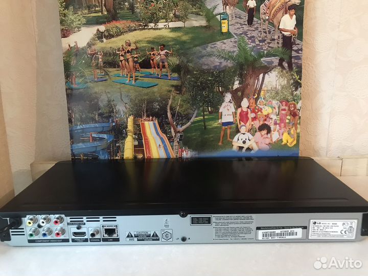 Blu-ray плеер LG BD550/Новый