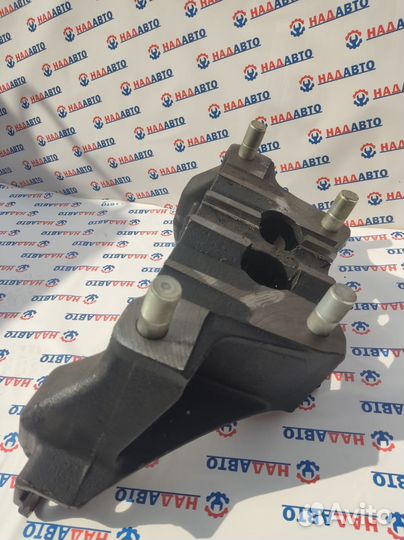 Кронштейн оси балансира камаз 154