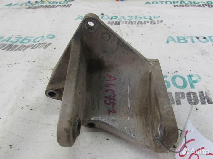 Кронштейн гидроусилителя для Nissan Almera 2 2000