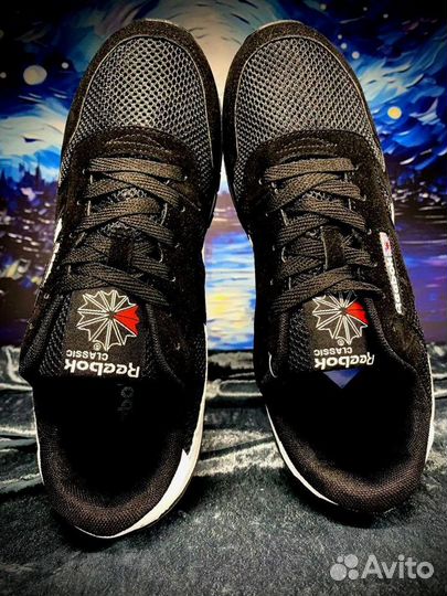 Кроссовки Reebok черные