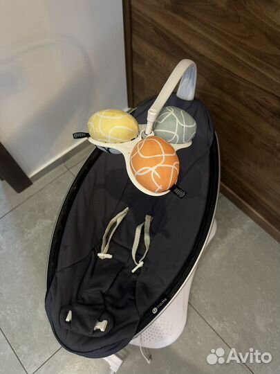 Электронные качели 4 moms