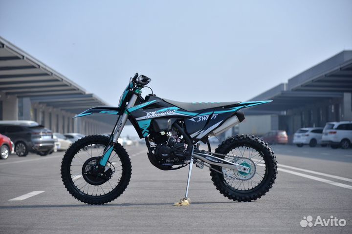 Мотоцикл Fxmoto NB300F Swift