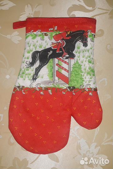 Новый набор: фартук, рукавица, прихватка