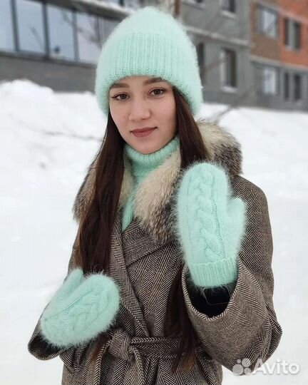 Шапка варежки снуд