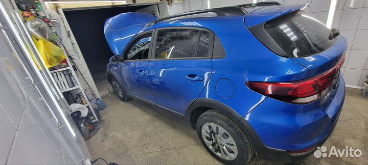 Kia Rio X-Line 1.6 AT, 2020, битый, 77 000 км