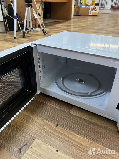 Микроволновая печь sunwind sun-mw001