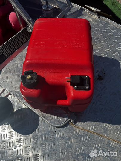 Топливный бак для лодочного мотора бу