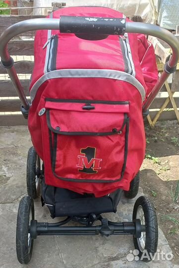 Прогулочная коляска 2 в 1