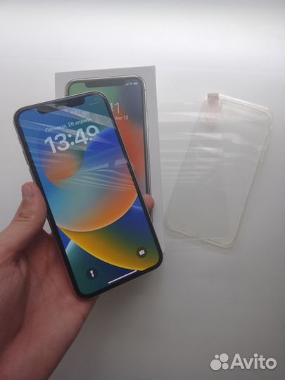 iPhone X, 256 ГБ