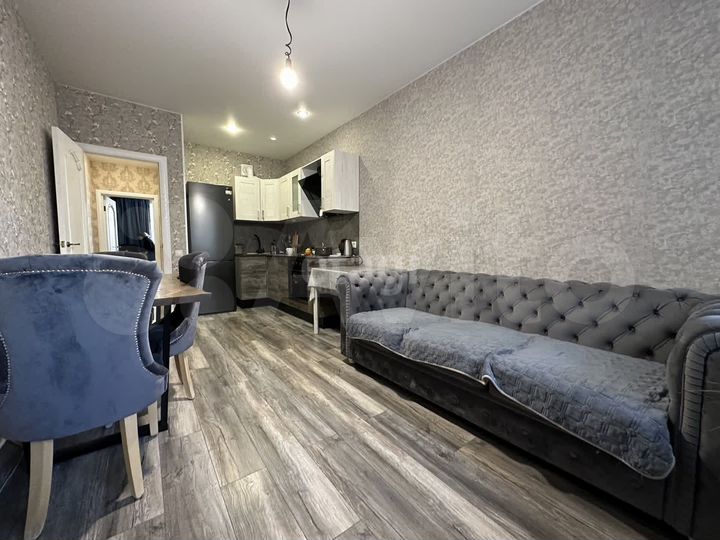 2-к. квартира, 54 м², 9/9 эт.