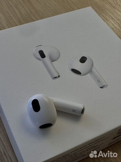 Airpods 3 правый наушник (оригинал)