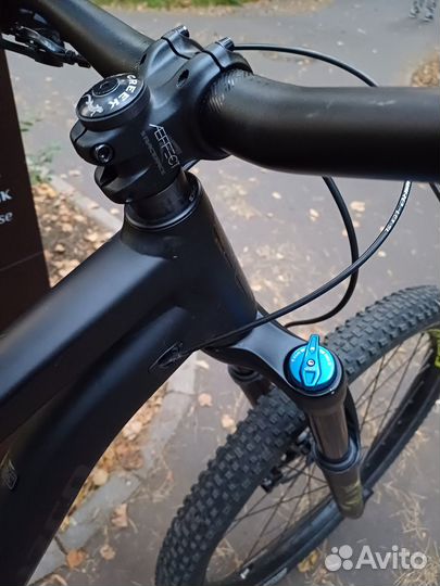 Specialized Stumpjumper 2021 S4 Fox 34