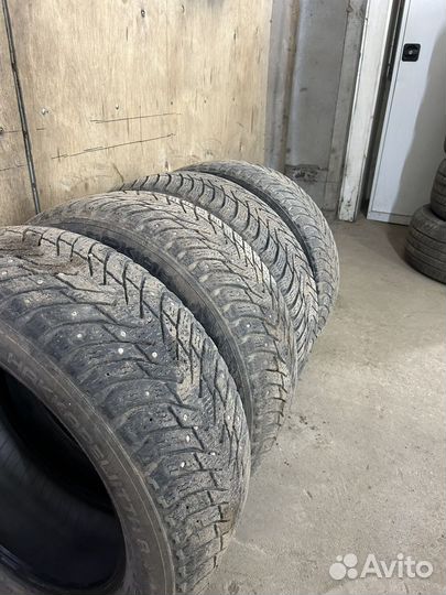 Nokian Tyres Hakkapeliitta 8 205/55 R16 94T