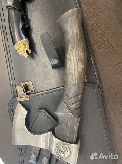 Подарочный набор шампуров в кожаном чехле