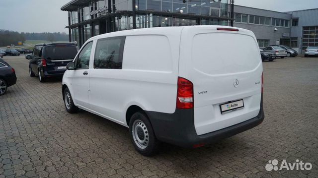 Mercedes-Benz Vito цельнометаллический, 2021