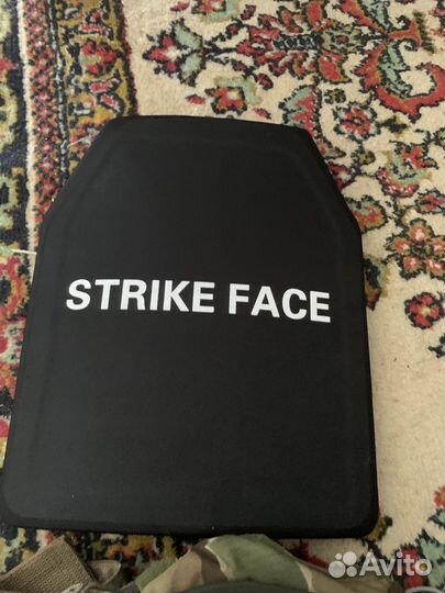 Бронежилет и шлем