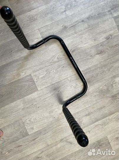 Продам кронштейн для великов и лыж