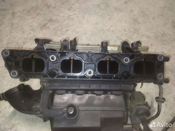 Впускной коллектор Chevrolet Aveo 1.4 T250 2005-11