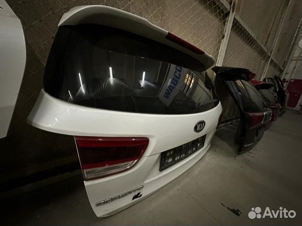 Крышка багажника Kia Sorento Prime