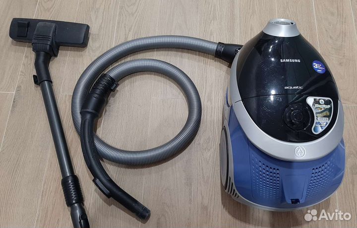 Пылесос Samsung aquatic sd9421