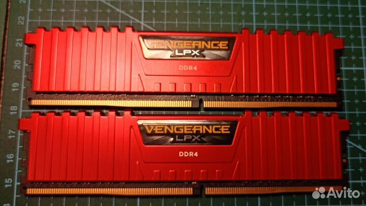 Оперативная память DDR4 Corsair Vengeance 16Gb