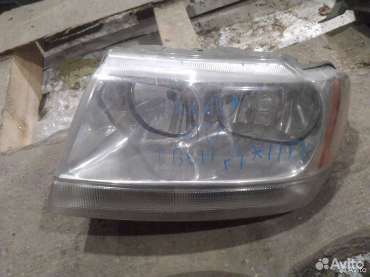 Фара левая Jeep