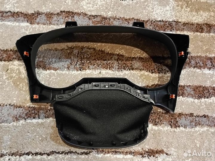 Новый козырек панели приборов Toyota Rav4 50