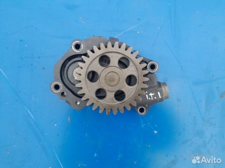 Масляный насос Iveco Trakker тягач cursor 13 420