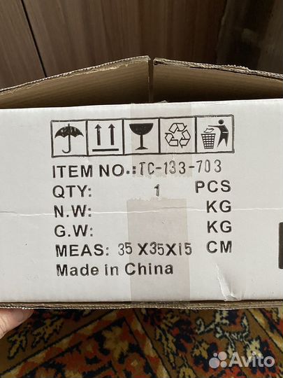 Люстра потолочная новая