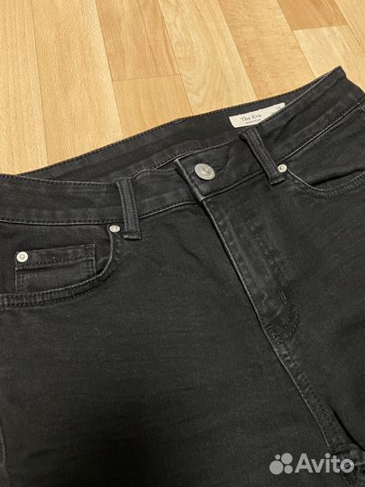 Джинсы черные Marks & Spencer