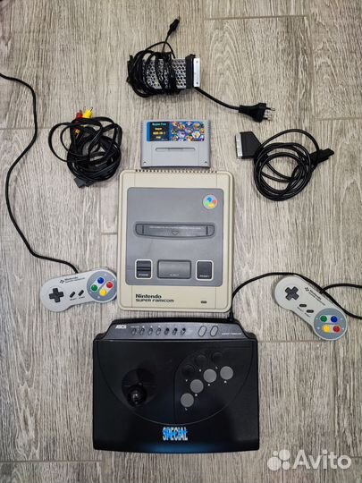 Лот: Nintendo super famicom в богатой комплектации