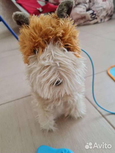 Собачка интерактивная с поводком