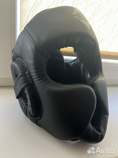 Боксерский шлем