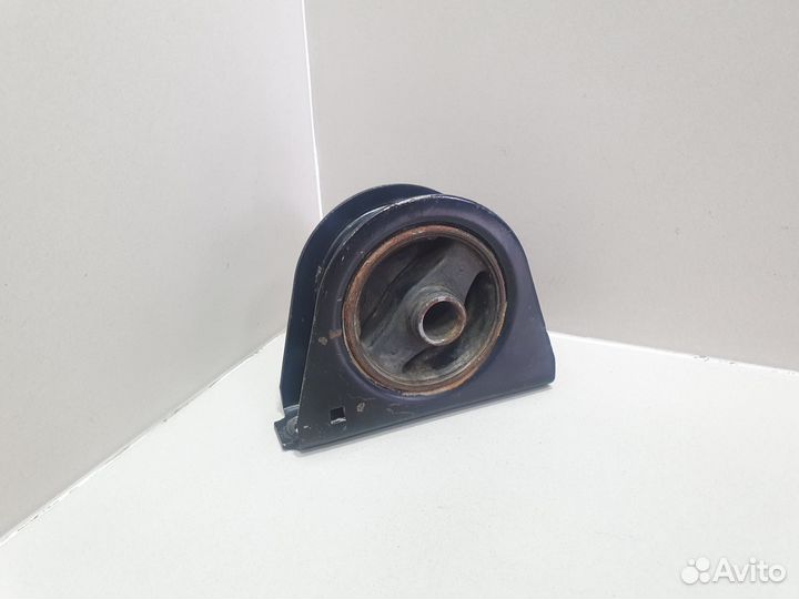 Опора / подушка двигателя Mitsubishi Lancer 9