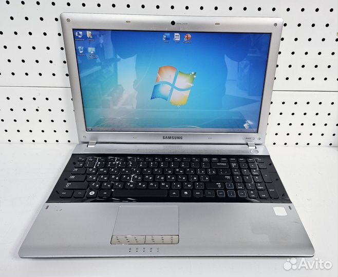 Ноутбук Samsung RV511