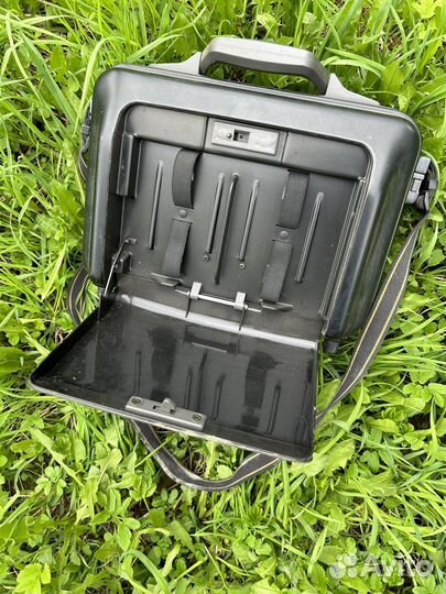 Кофр и аксессуары для видеокамеры JVC