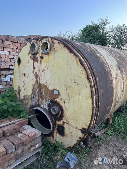 Емкость для воды 10000 литров