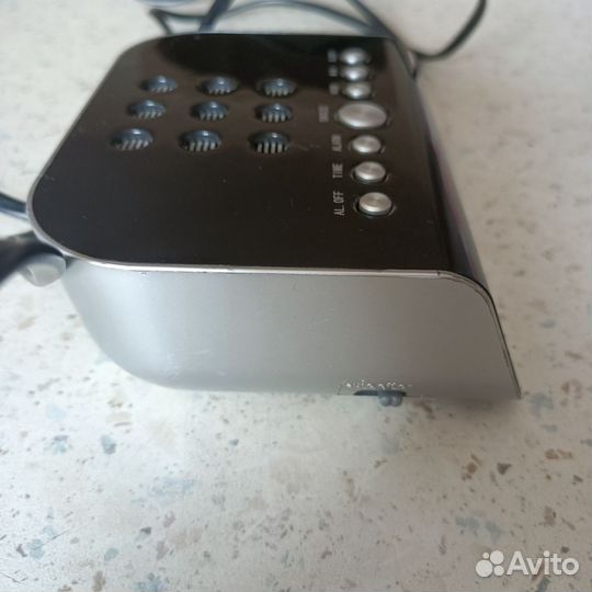 Радио Часы Будильник Vitek