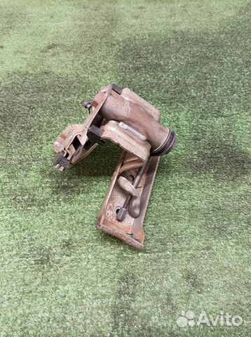 Рычаг стояночного тормоза Audi Q7 2005