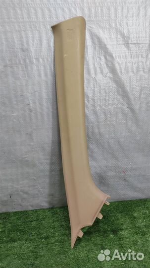 Обшивка правой стойки Honda CR-V 3 (RE) 2009