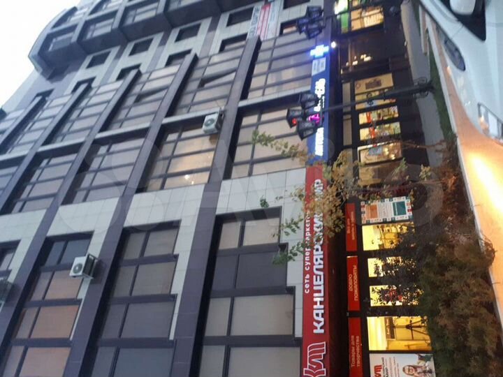 3-к. квартира, 102,1 м², 2/7 эт.