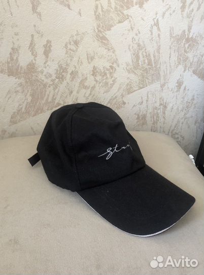 Кепка женская черная с надписью