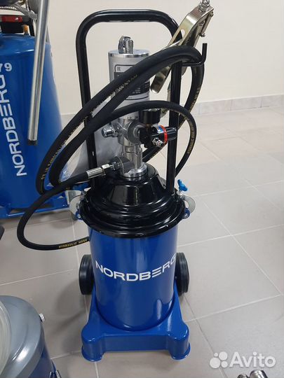 Установка для раздачи густой смазки