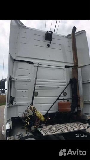 Volvo VNL 670, 2003