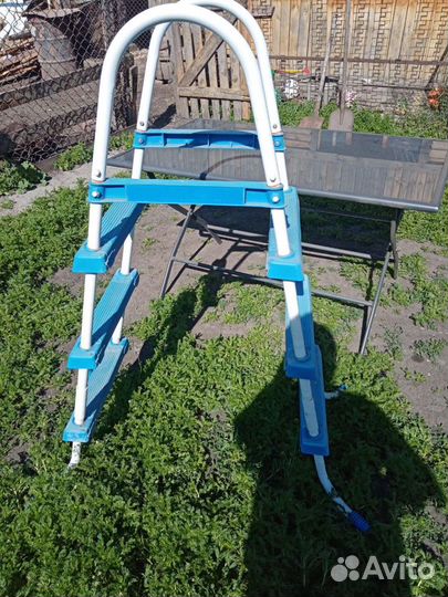 Лестница для каркасного бассейна бу